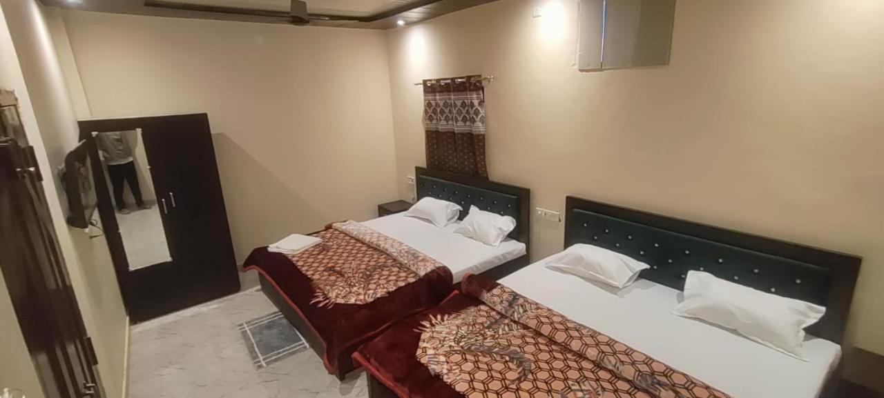 Raghuvanshi Paying Guest House — Photos 2
